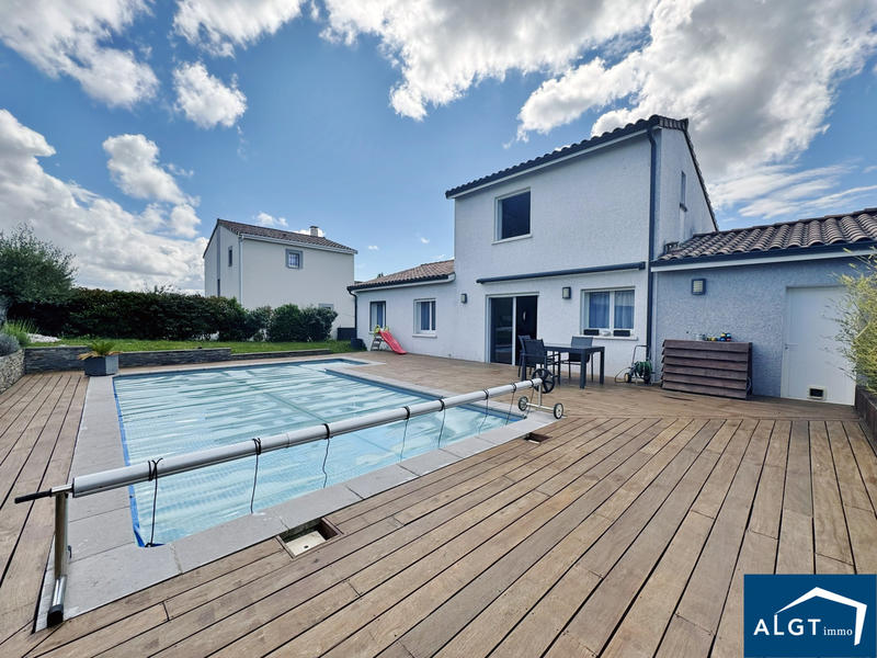 Villa - 108 m² - 5 pièces