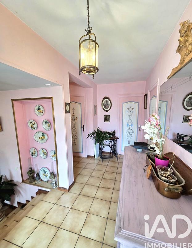 Maison - 184 m² - 7 pièces