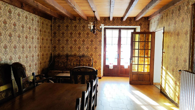 Maison - 160 m² - 8 pièces