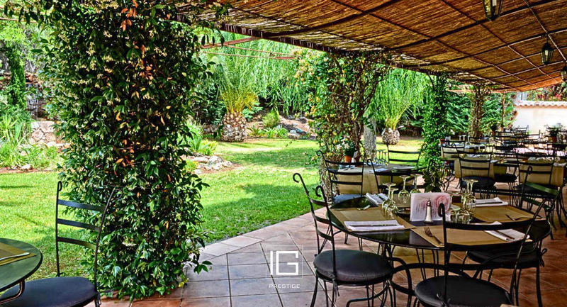 Local commercial - 276 m² - 5 pièces