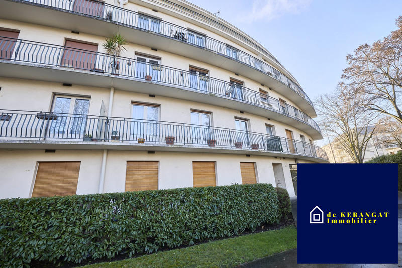 Appartement - 99 m² - 4 pièces