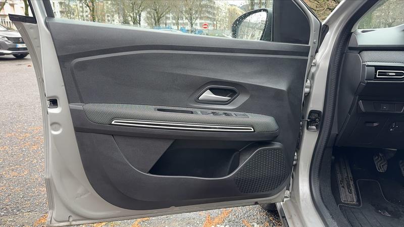 Dacia Jogger 1.0 Eco-G 100 Extreme + - Gpl