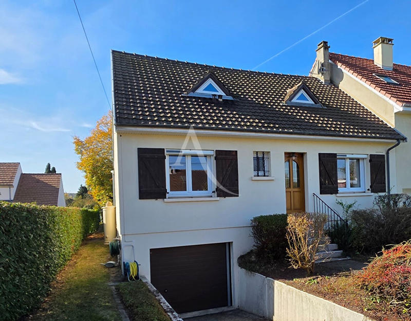 Maison - 110 m² - 5 pièces