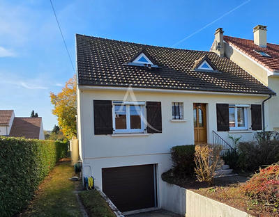 Maison - 110 m² - 5 pièces