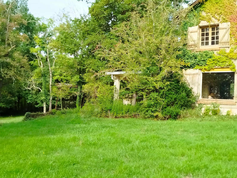 Maison - 195 m² - 13 pièces