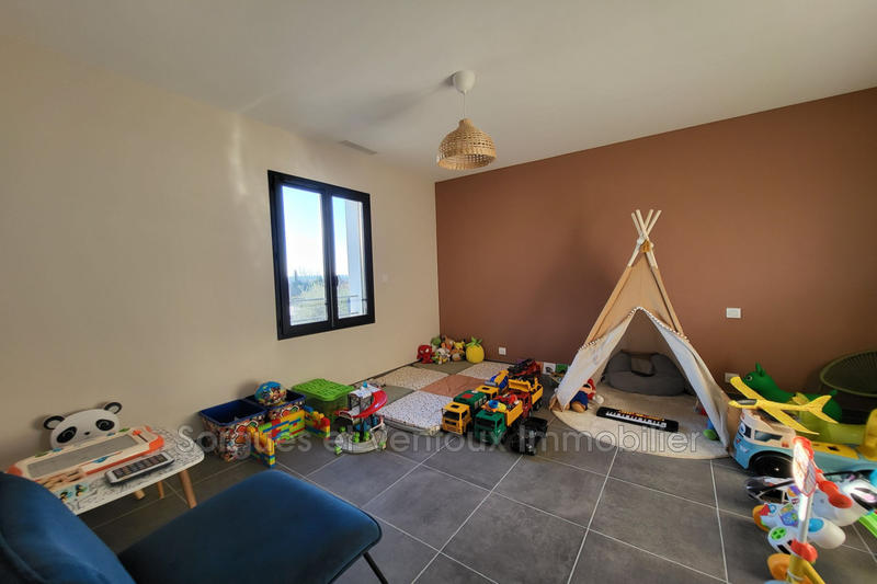 Villa - 153 m² - 4 pièces