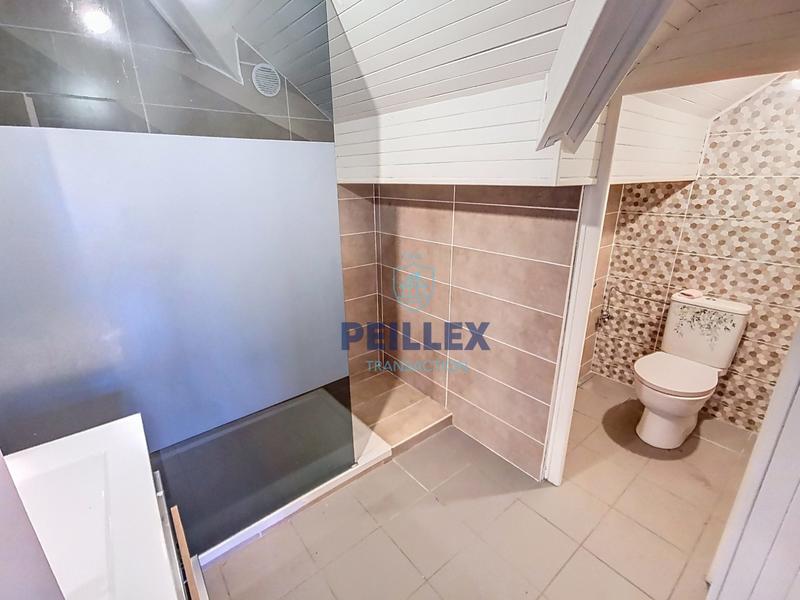 Maison - 176 m² - 7 pièces