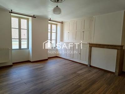 Maison de village - 176 m² - 7 pièces