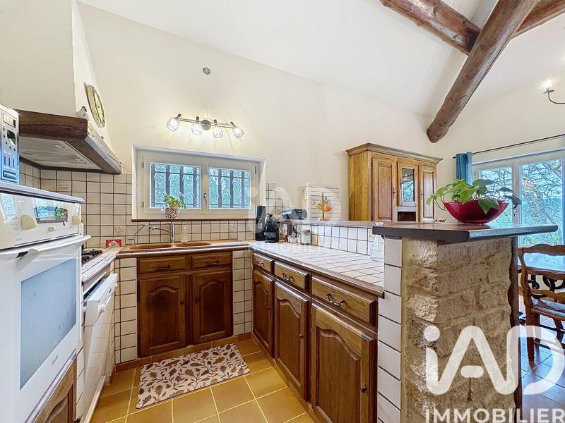 Maison - 140 m² - 7 pièces