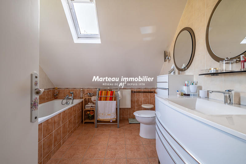 Maison - 92 m² - 4 pièces