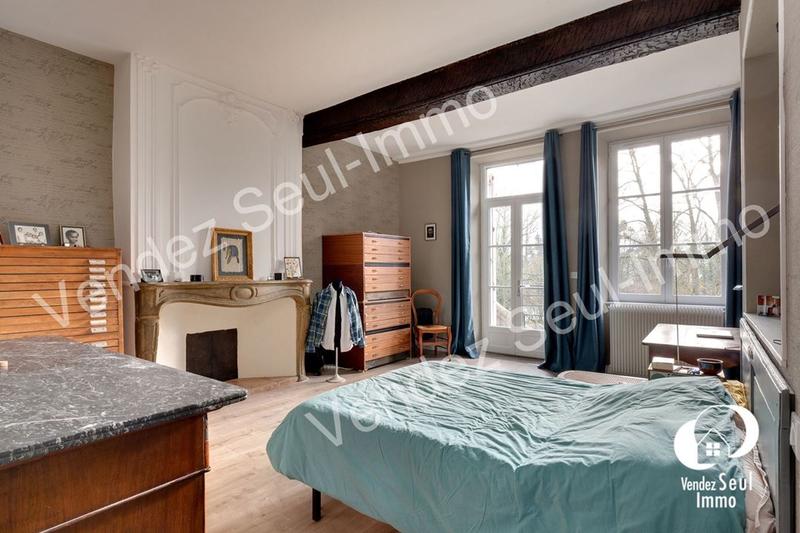 Maison de maîtres - 240 m² - 7 pièces