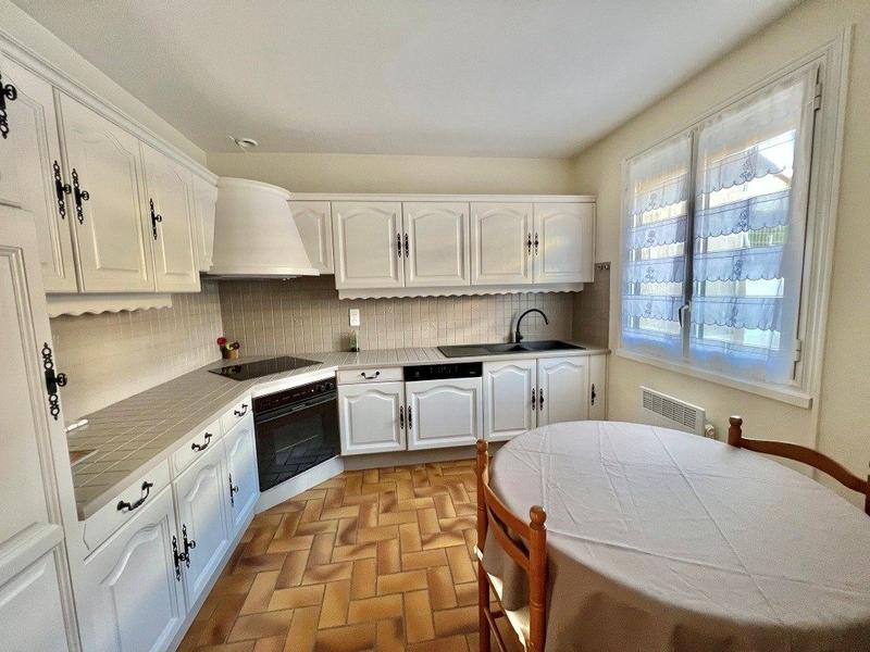 Maison - 110 m² - 8 pièces