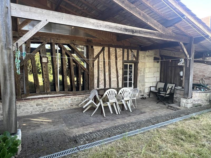 Maison - 253 m² - 7 pièces