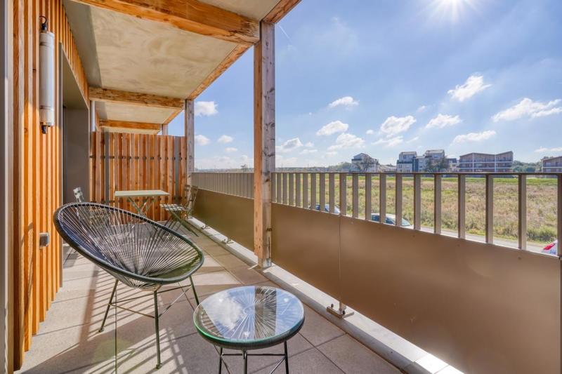 Chambre - 9 m² - 1 pièce