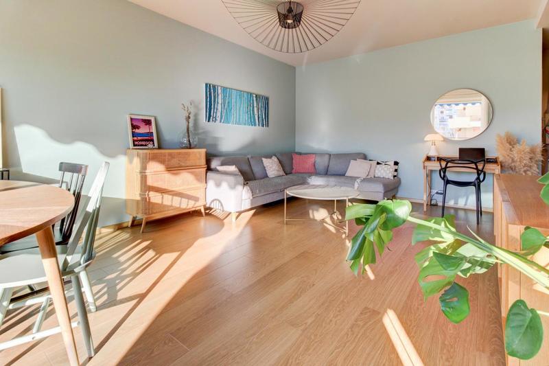 Appartement - 86 m² - 4 pièces