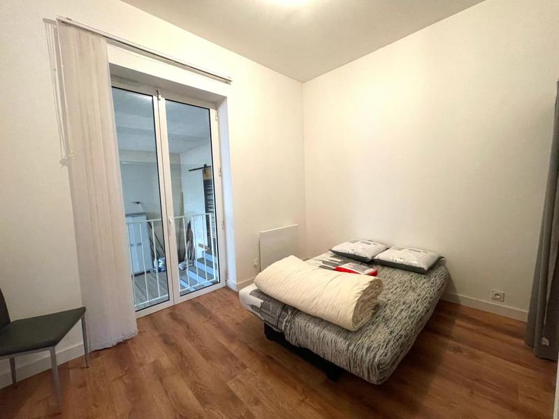 Loft - 82 m² - 4 pièces