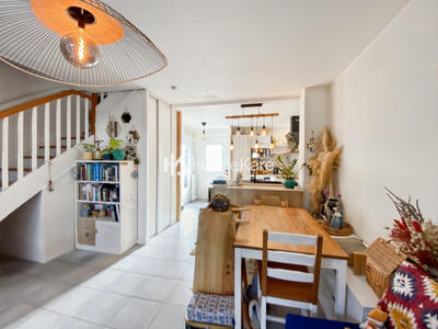 Maison - 64 m² - 4 pièces