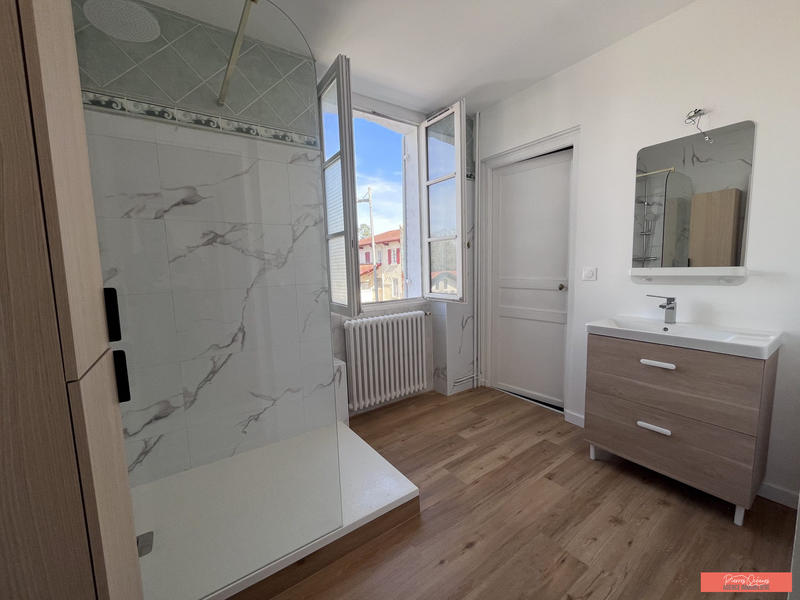 Appartement - 88 m² - 4 pièces