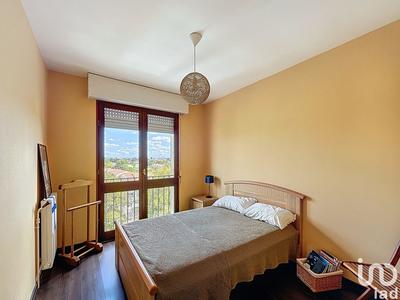 Appartement - 92 m² - 4 pièces