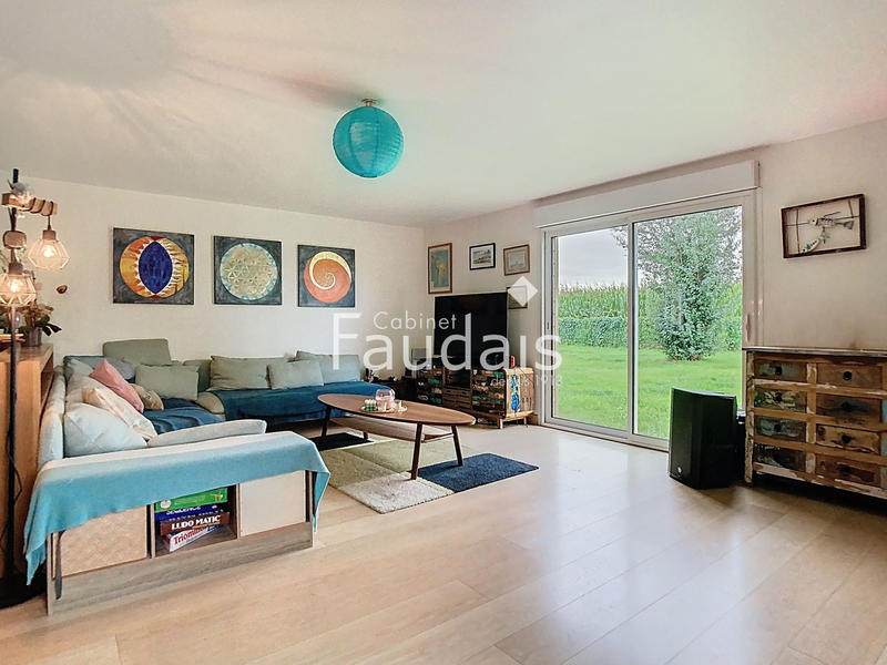 Maison - 142 m² - 8 pièces