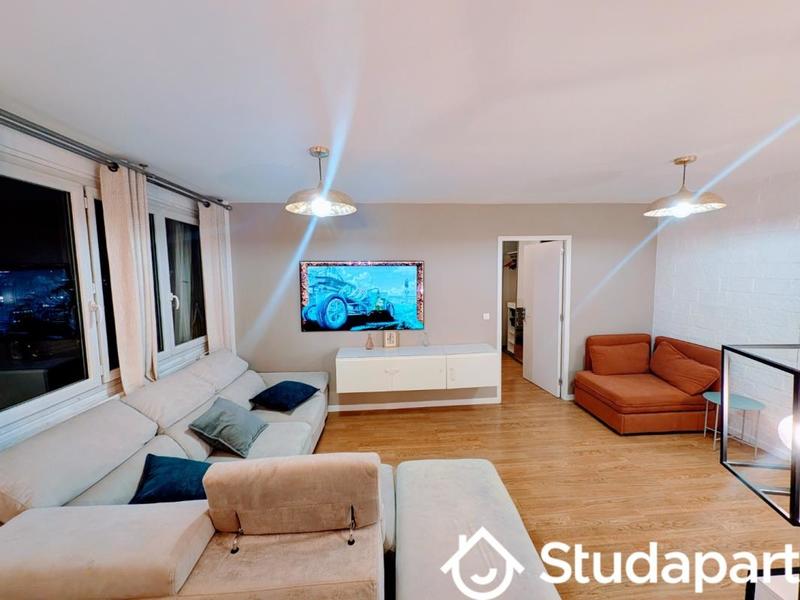 Chambre - 11 m² - 1 pièce