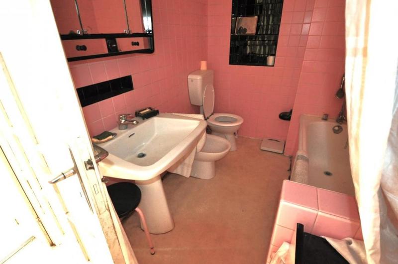 Maison - 300 m² - 8 pièces