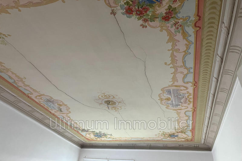 Appartement - 146 m² - 6 pièces