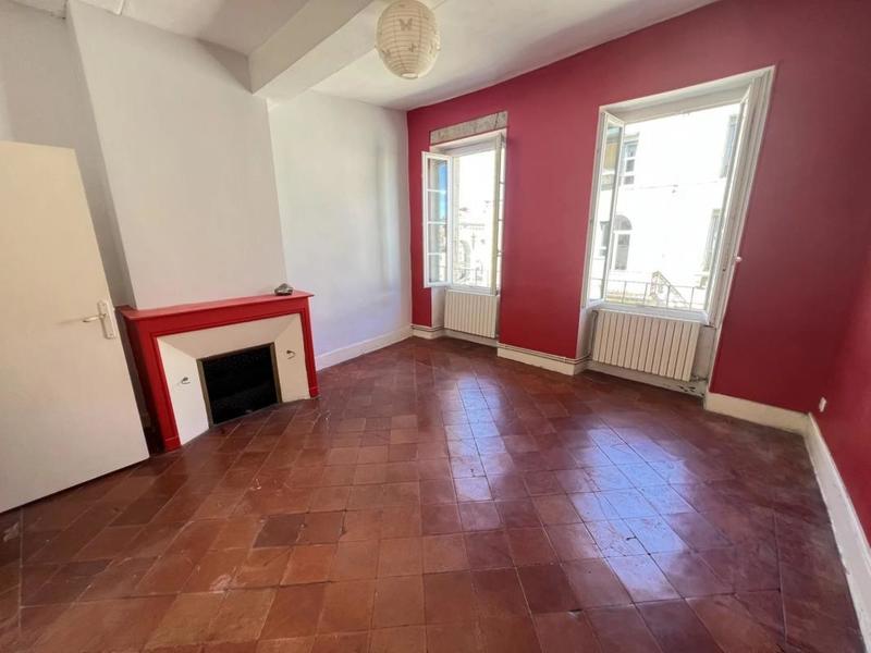 Appartement - 86 m² - 3 pièces