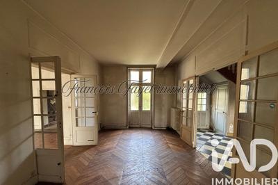 Maison de ville - 244 m² - 10 pièces