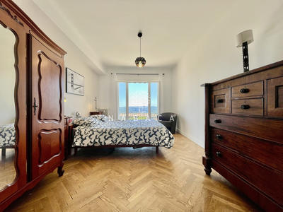 Appartement - 79 m² - 3 pièces