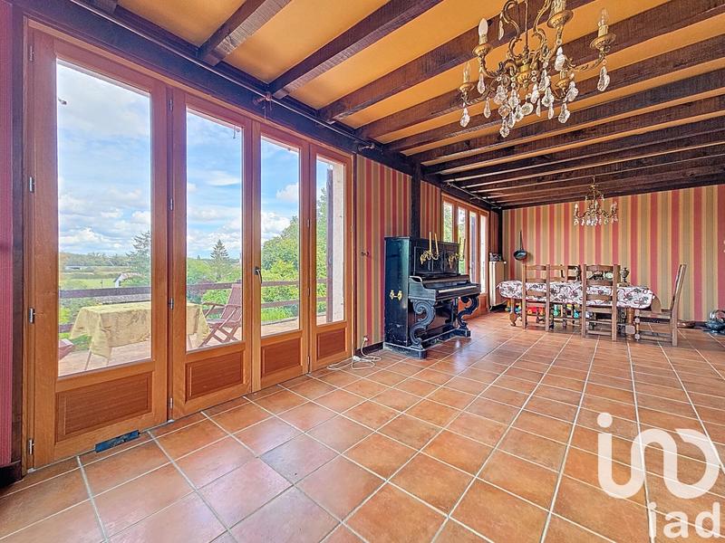 Maison - 145 m² - 8 pièces