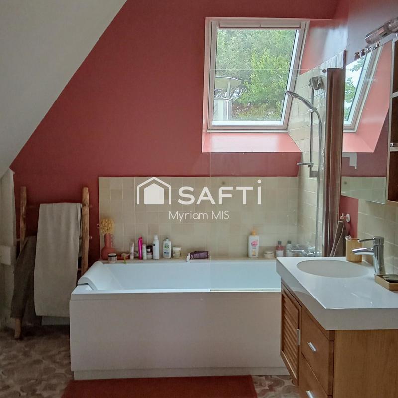 Maison - 135 m² - 6 pièces