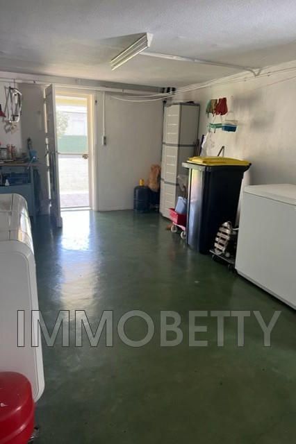 Maison - 180 m² - 6 pièces