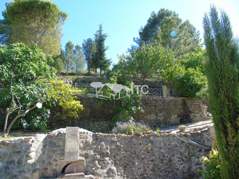 Maison - 159 m² - 7 pièces