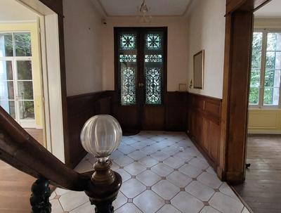 Maison bourgeoise - 300 m² - 10 pièces