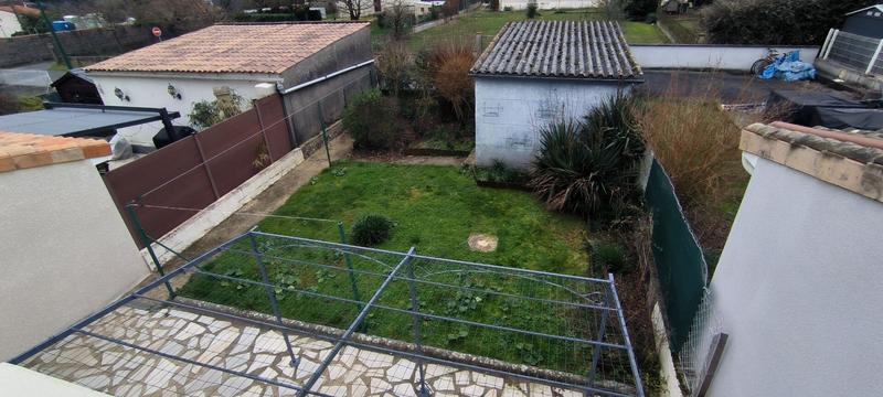 Maison de ville - 75 m² - 4 pièces