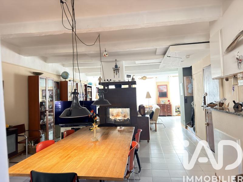 Appartement - 187 m² - 7 pièces