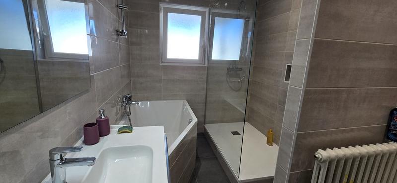 Maison - 140 m² - 8 pièces