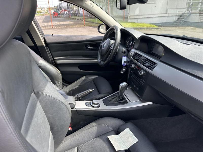 Bmw Série 3 Touring E91 330xi 272ch Luxe a