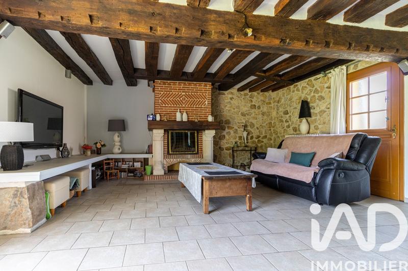 Maison - 210 m² - 8 pièces