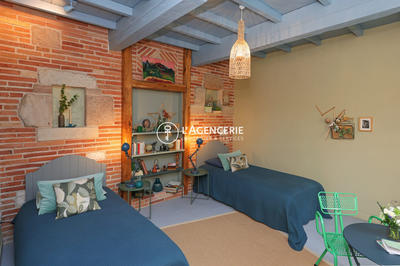 Maison - 200 m² - 6 pièces