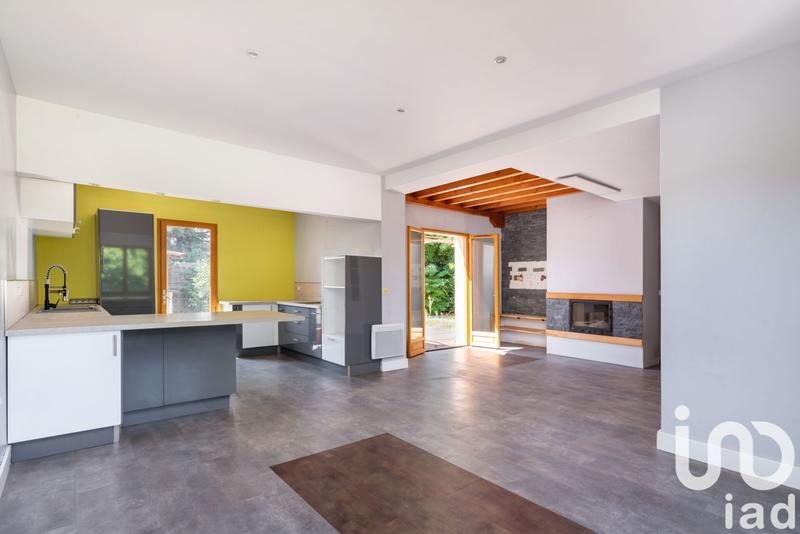 Maison - 130 m² - 7 pièces