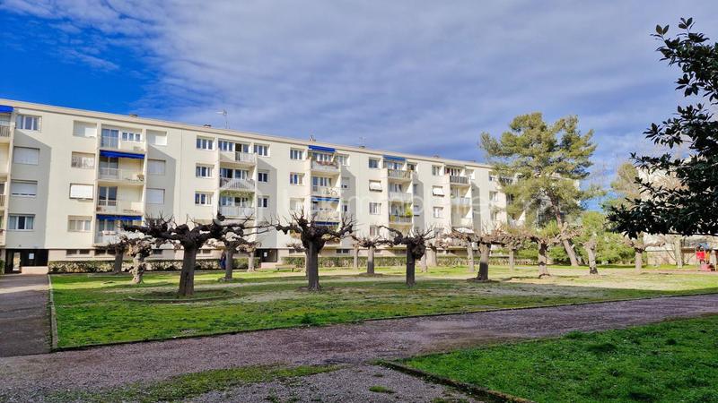 Appartement - 76 m² - 4 pièces