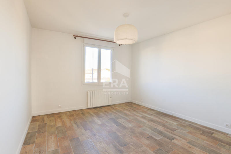 Maison - 80 m² - 5 pièces