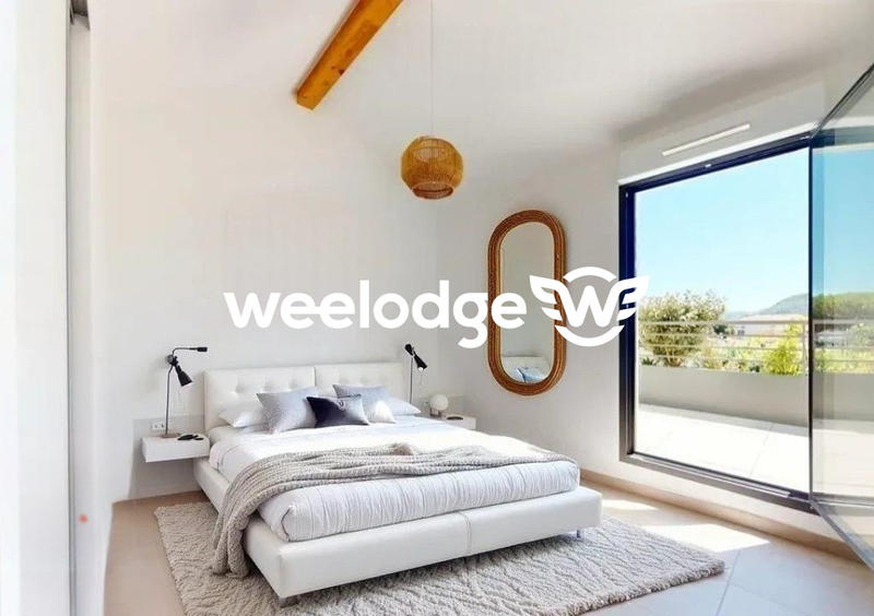 Duplex - 84 m² - 4 pièces