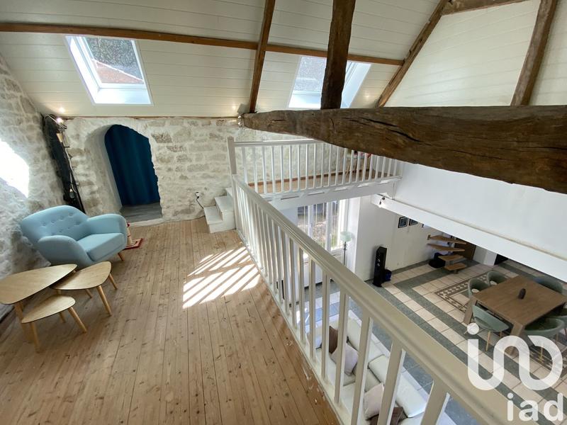 Maison - 215 m² - 8 pièces