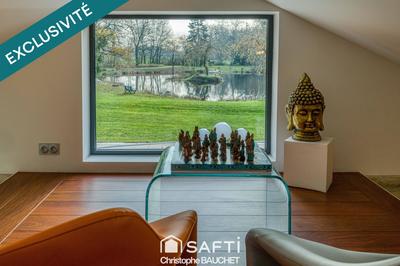 Villa - 213 m² - 6 pièces