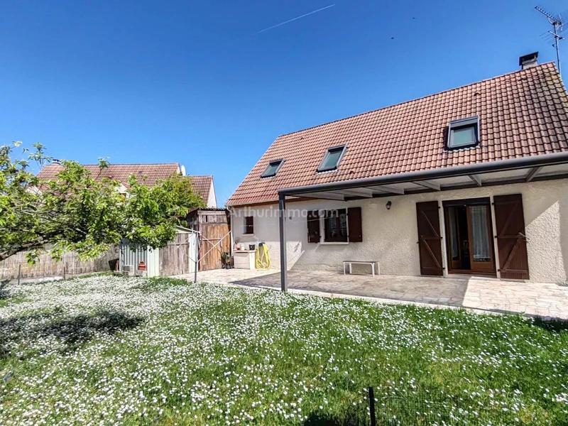 Maison - 121 m² - 7 pièces