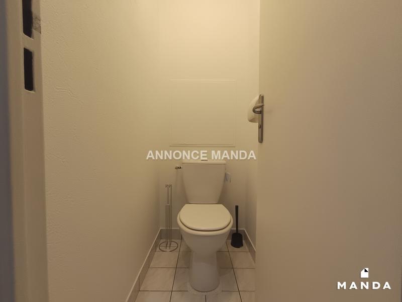 Chambre - 10 m² - 4 pièces