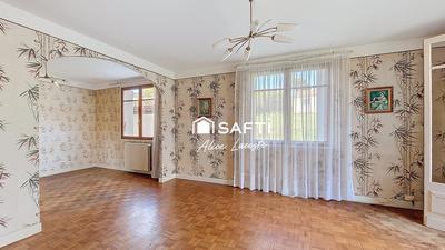 Maison - 165 m² - 8 pièces